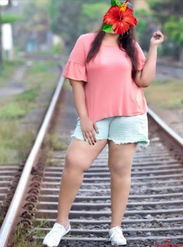 girls-personal photo of Lanka Ads