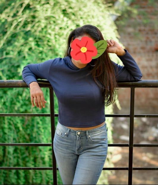 girls-personal photo of Lanka Ads