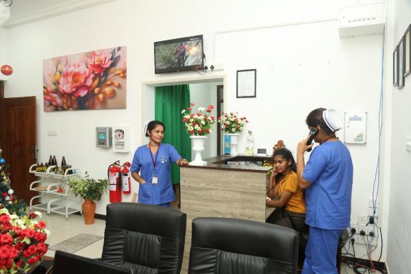 spa photo of Lanka Ads