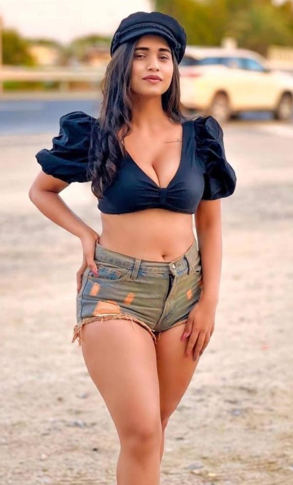 girls-personal photo of Lanka Ads