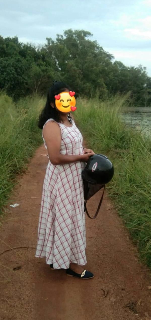 girls-personal photo of Lanka Ads