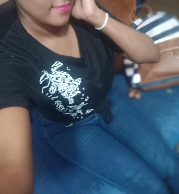 girls-personal photo of Lanka Ads