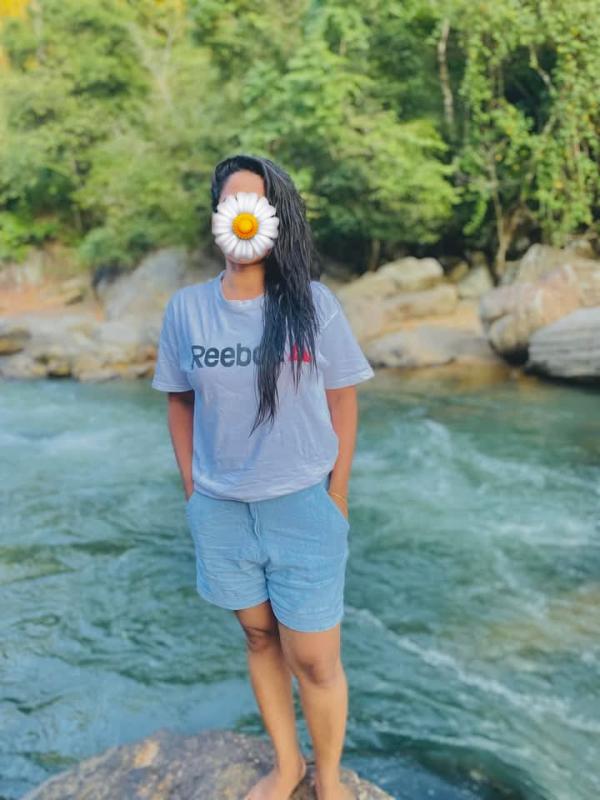 girls-personal photo of Lanka Ads