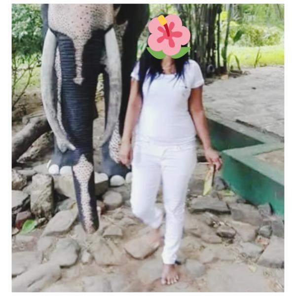 girls-personal photo of Lanka Ads