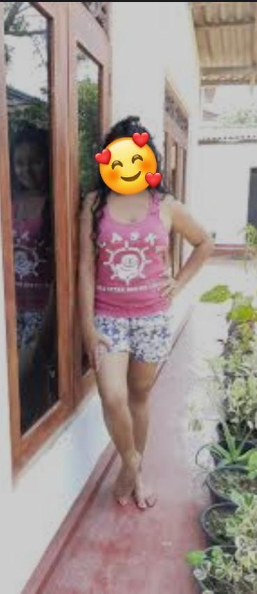 girls-personal photo of Lanka Ads