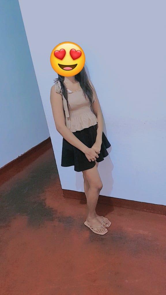 girls-personal photo of Lanka Ads