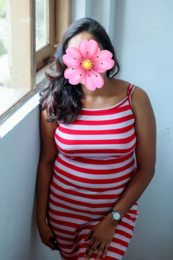 girls-personal photo of Lanka Ads