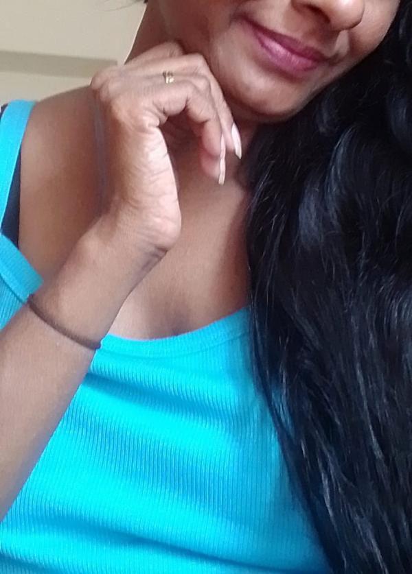 girls-personal photo of Lanka Ads