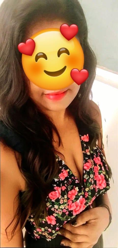 girls-personal photo of Lanka Ads