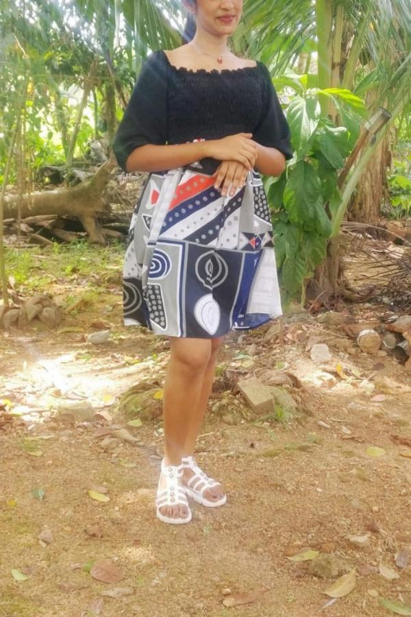 girls-personal photo of Lanka Ads