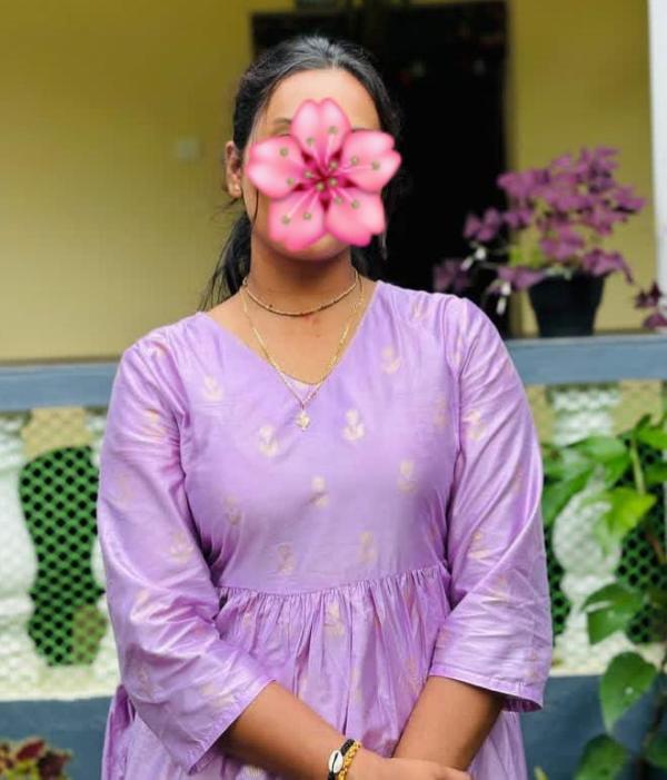 girls-personal photo of Lanka Ads