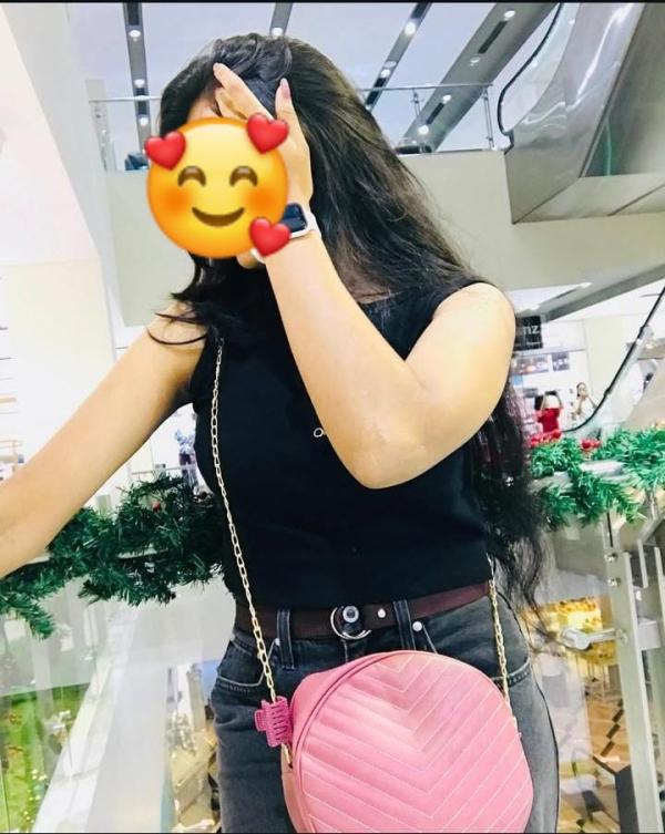 girls-personal photo of Lanka Ads