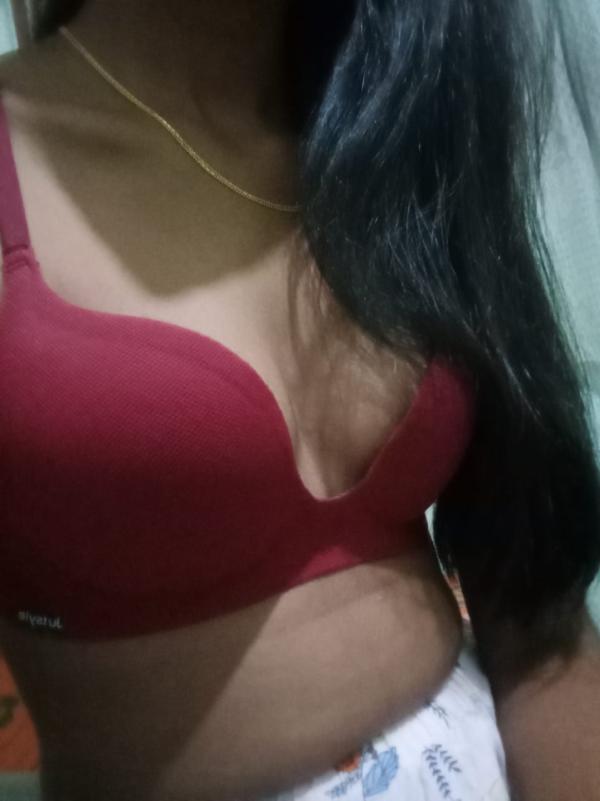 girls-personal photo of Lanka Ads