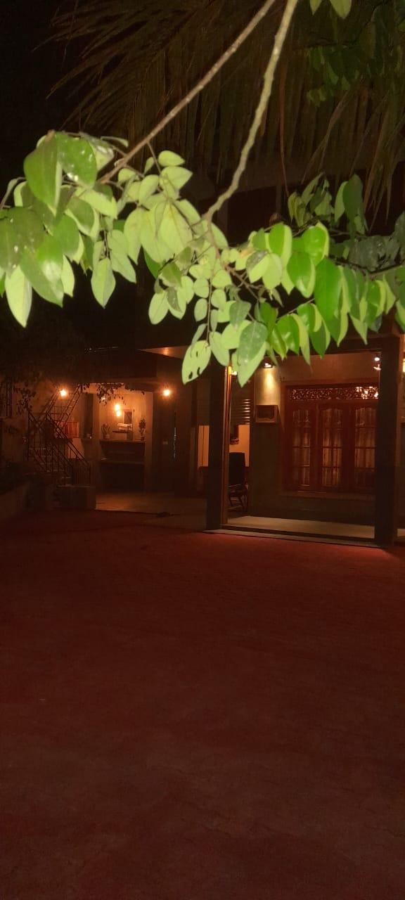 spa photo of Lanka Ads