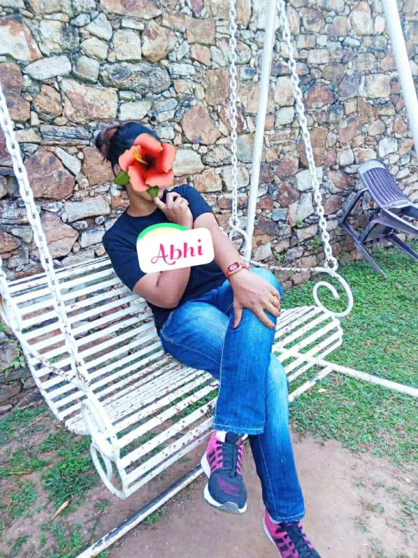 girls-personal photo of Lanka Ads