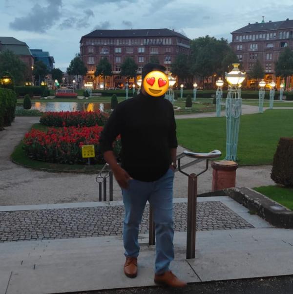 boys-personal photo of Lanka Ads