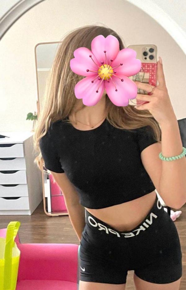 girls-personal photo of Lanka Ads