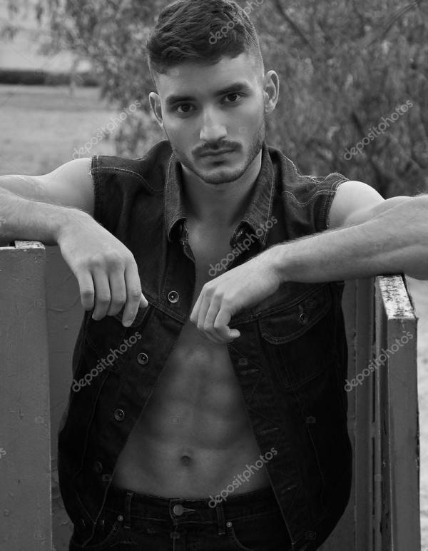 boys-personal photo of Lanka Ads