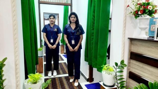 girls-personal photo of Lanka Ads