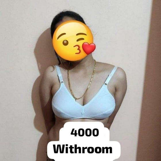 girls-personal photo of Lanka Ads