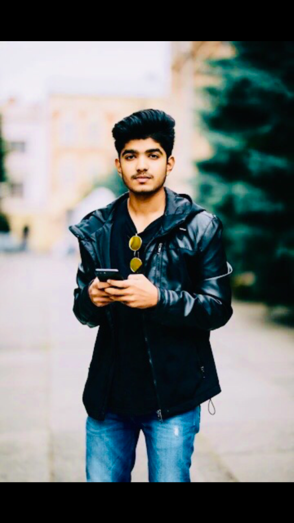 boys-personal photo of Lanka Ads