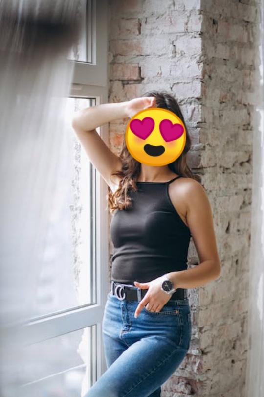 girls-personal photo of Lanka Ads