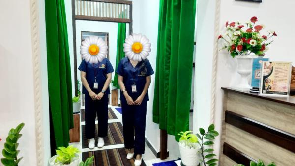 girls-personal photo of Lanka Ads