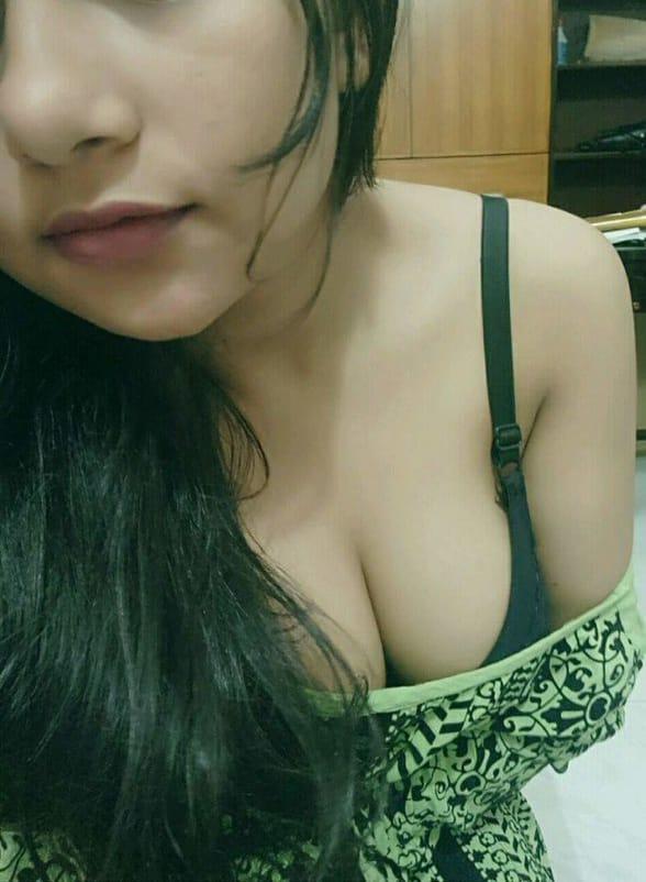 live-cam photo of Lanka Ads