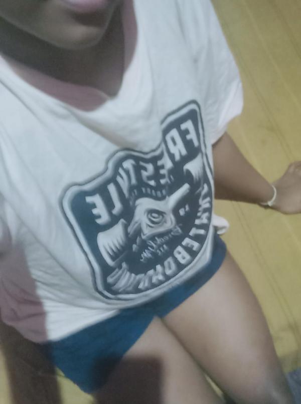 girls-personal photo of Lanka Ads