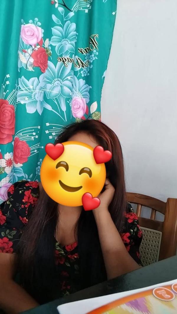 girls-personal photo of Lanka Ads