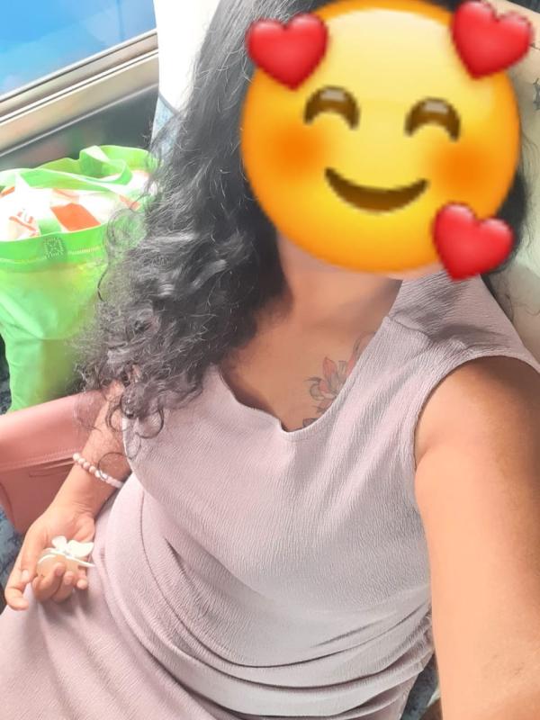 girls-personal photo of Lanka Ads