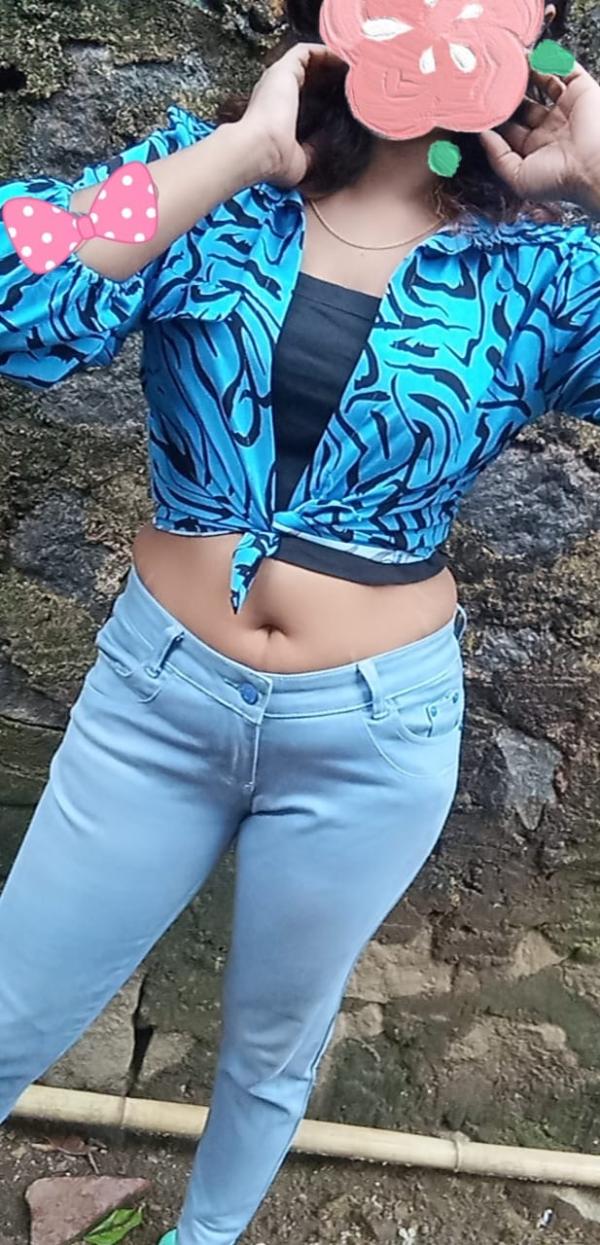 girls-personal photo of Lanka Ads