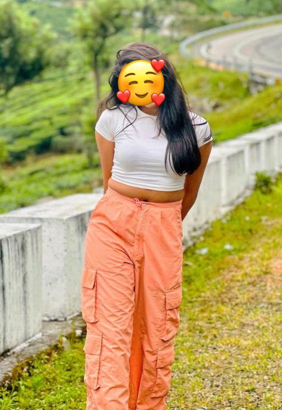 girls-personal photo of Lanka Ads