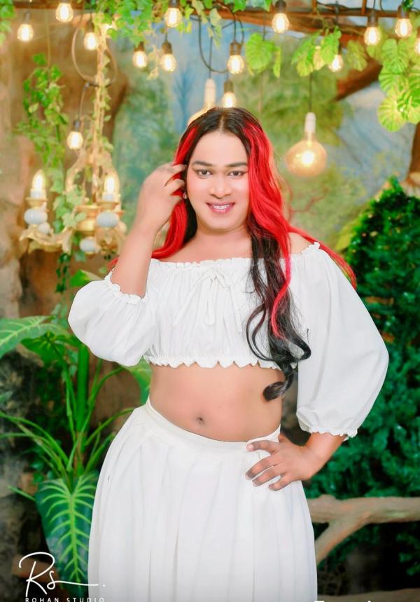 shemale photo of Lanka Ads