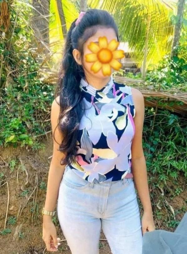 girls-personal photo of Lanka Ads