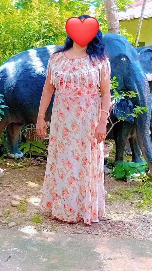 girls-personal photo of Lanka Ads