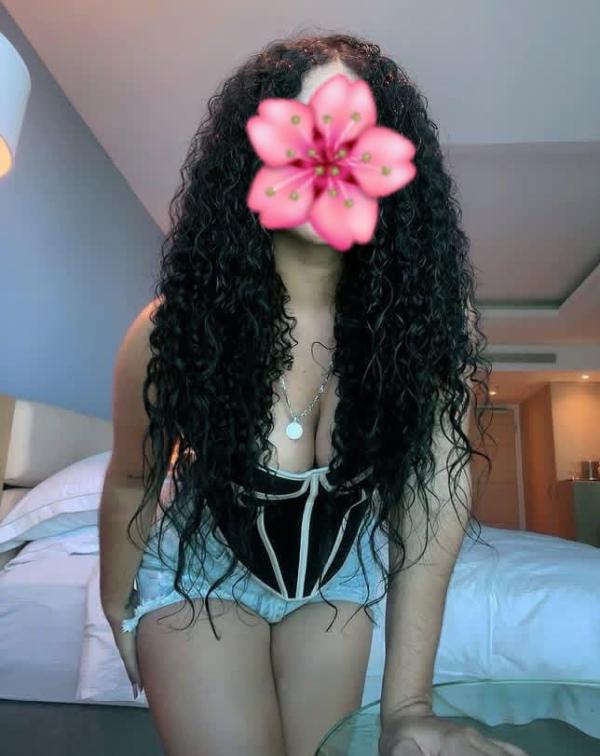 girls-personal photo of Lanka Ads