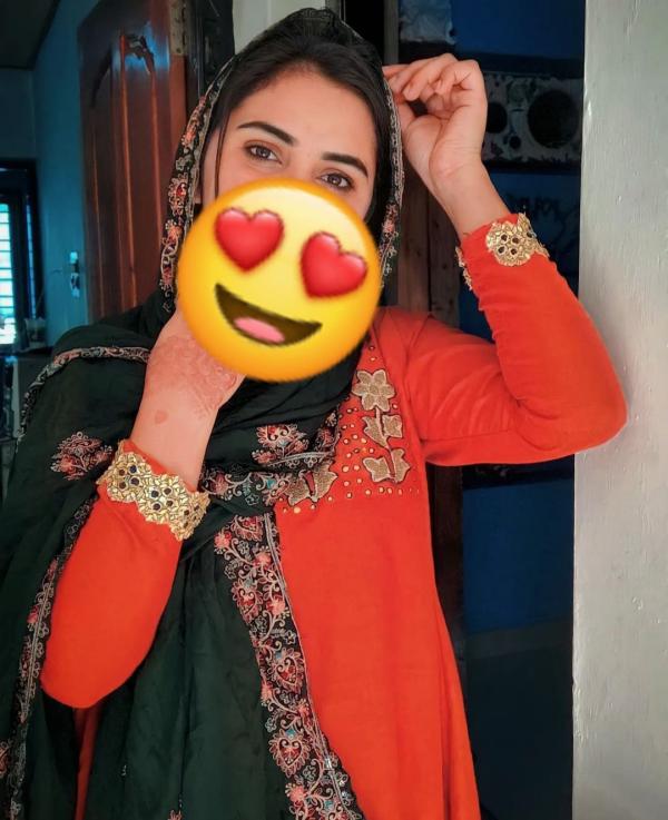 girls-personal photo of Lanka Ads