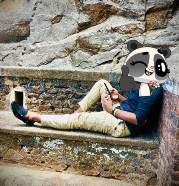 boys-personal photo of Lanka Ads