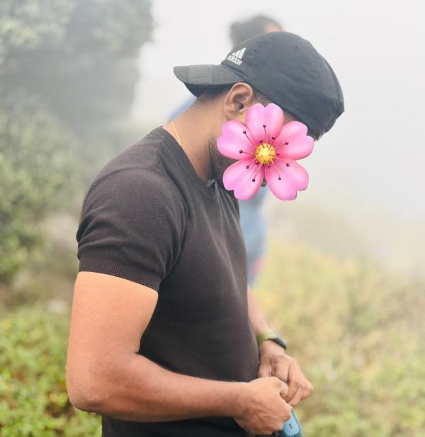 boys-personal photo of Lanka Ads