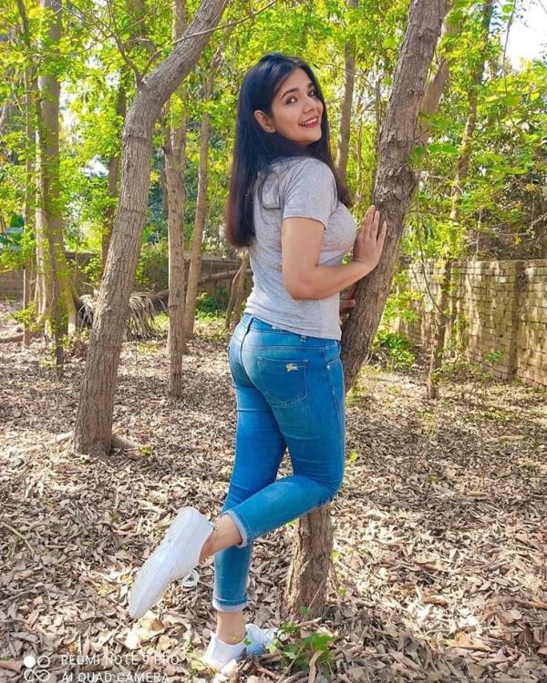 girls-personal photo of Lanka Ads