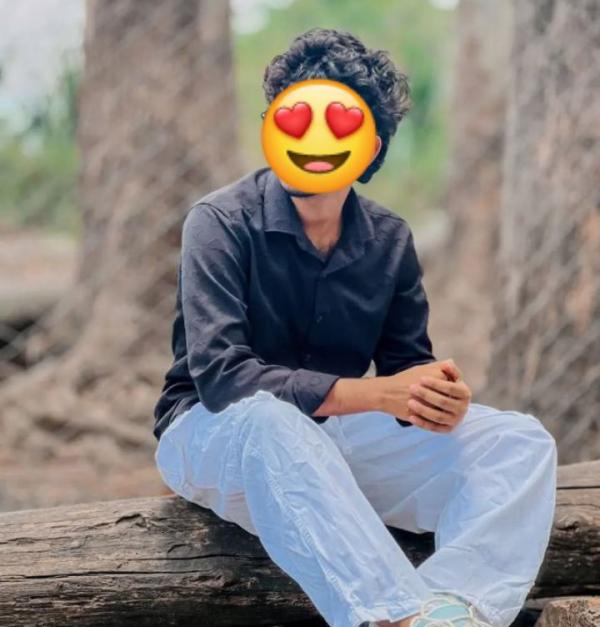 girls-personal photo of Lanka Ads