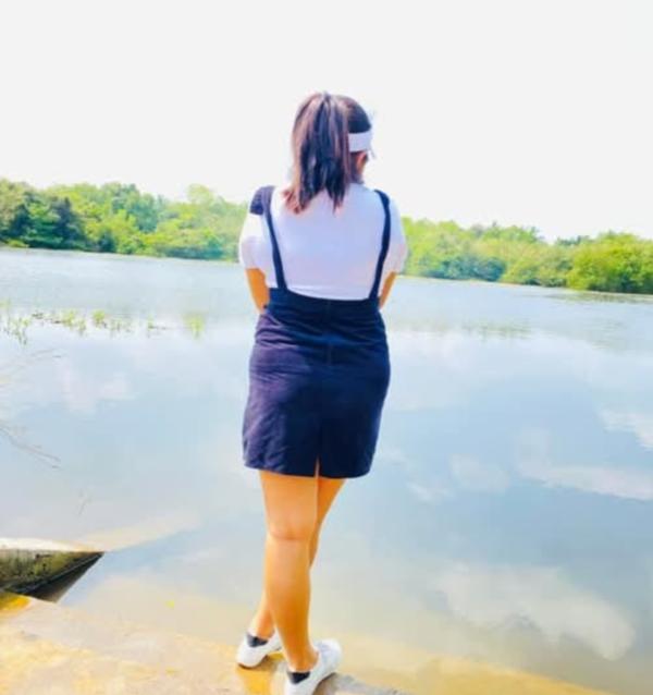 girls-personal photo of Lanka Ads