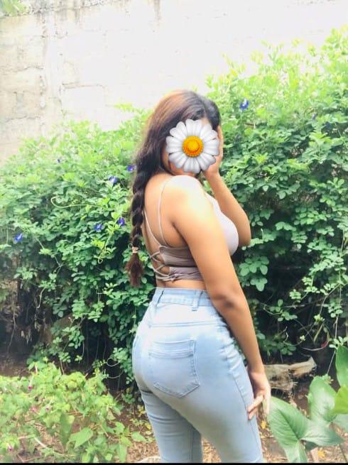 girls-personal photo of Lanka Ads