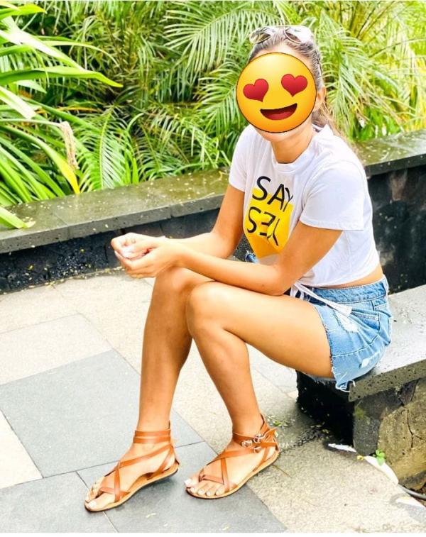 girls-personal photo of Lanka Ads