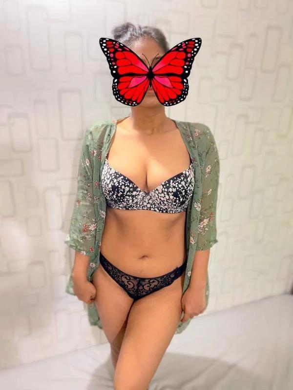 live-cam photo of Lanka Ads