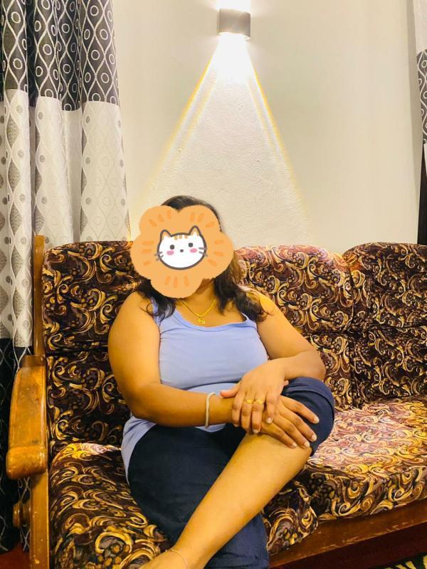 girls-personal photo of Lanka Ads