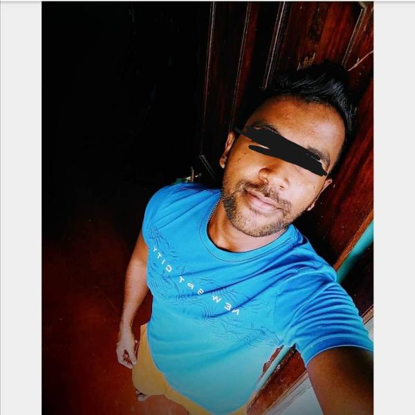 girls-personal photo of Lanka Ads