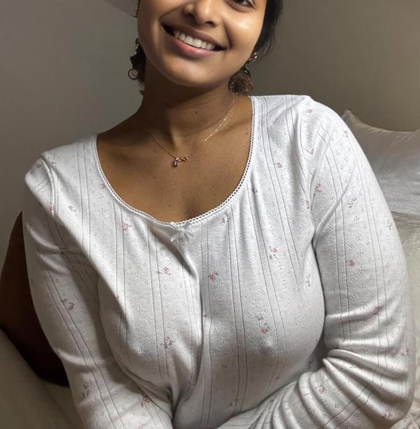 live-cam photo of Lanka Ads