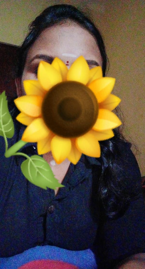 girls-personal photo of Lanka Ads